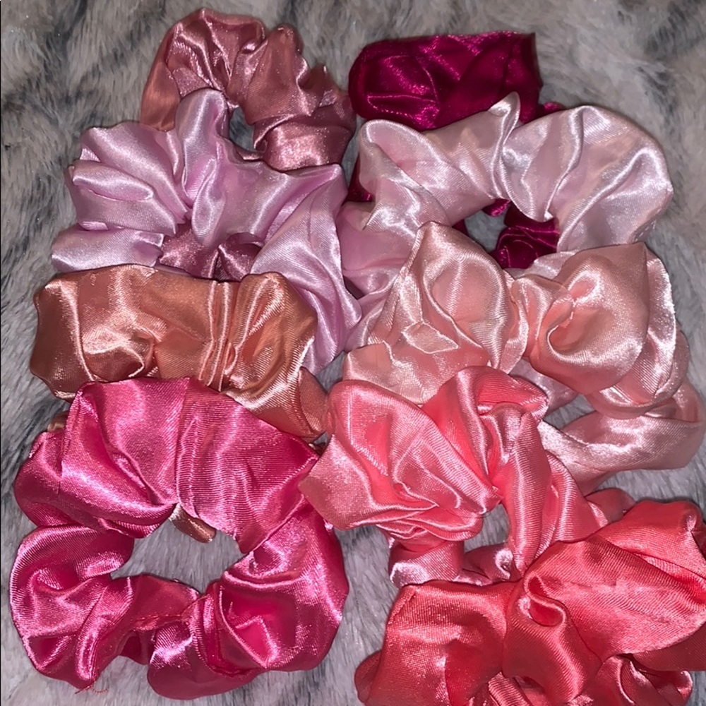 Scrunches